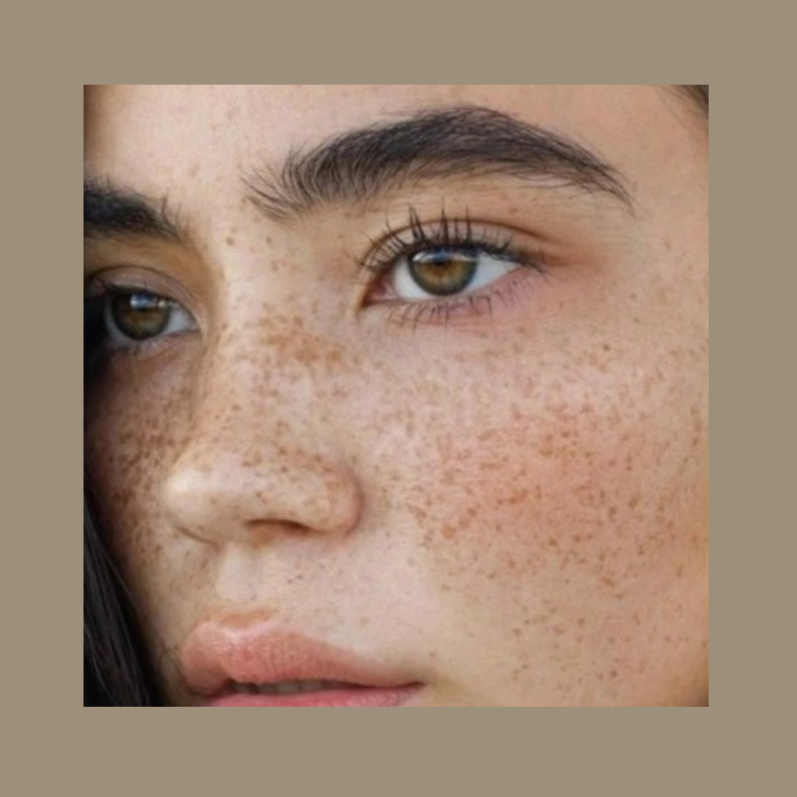 Fake Freckles natürliche permanente Sommerpsrossen im Handpoke Stil bei awacosmetics